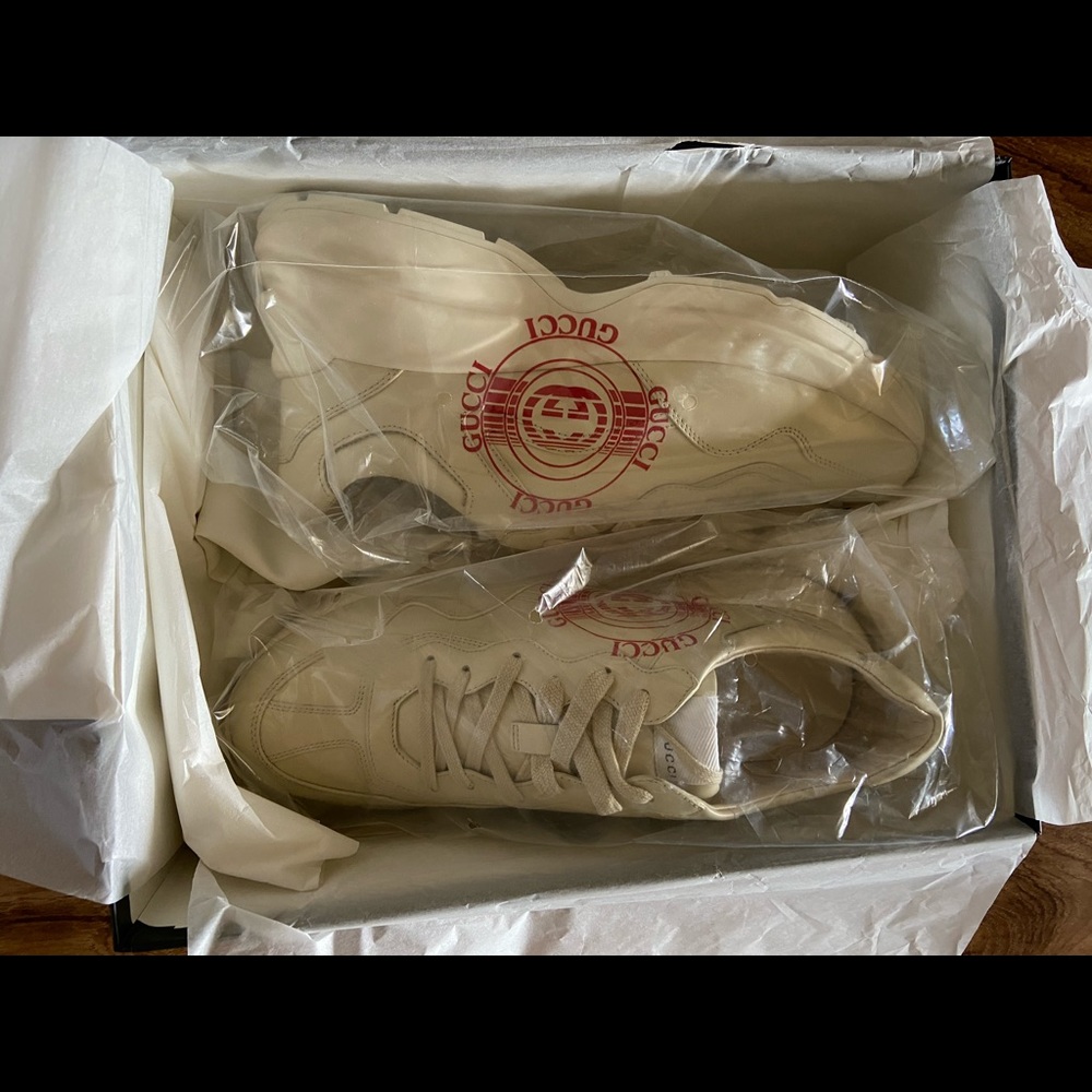 BRAND NEW GUCCI SHOES